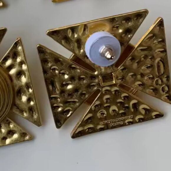 New 12th Tribe Solana Gold and Pearl Statement Earrings - Picture 3 of 9